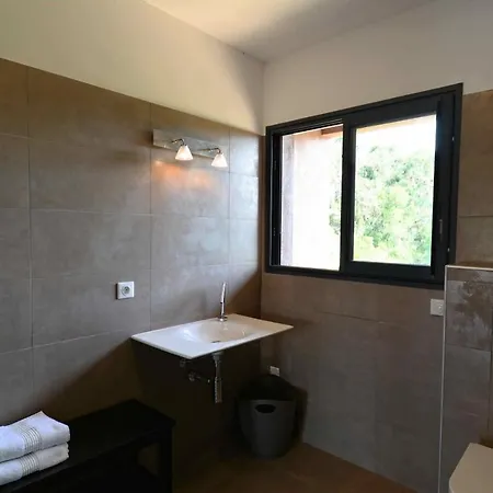 Porticcio Sleeps 10 Pool Wifi